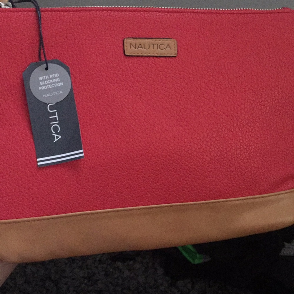NWT Nautica wristlet - Picture 1 of 5